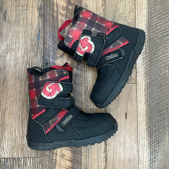 Burton Grom snowboard boots boy 6 - Picture 1 of 8